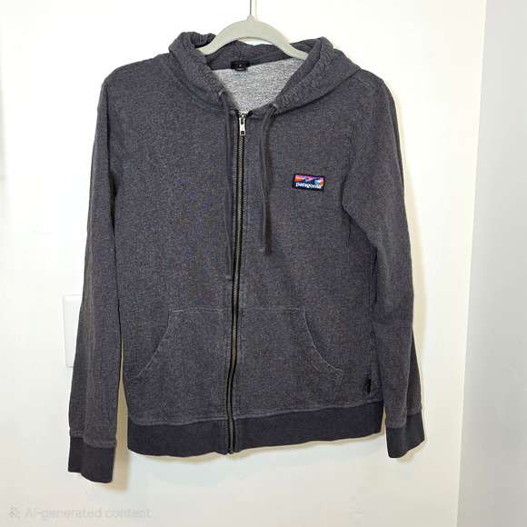 Patagonia Womens Board Short Label Lightweight Full Zip Hoodie Sz M Gray Logo - Picture 1 of 8